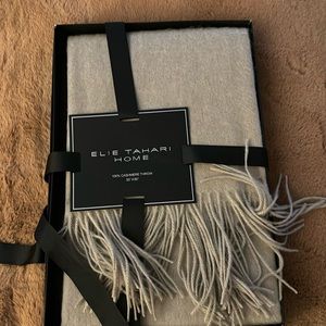 Ellie Tahari cashmere throw